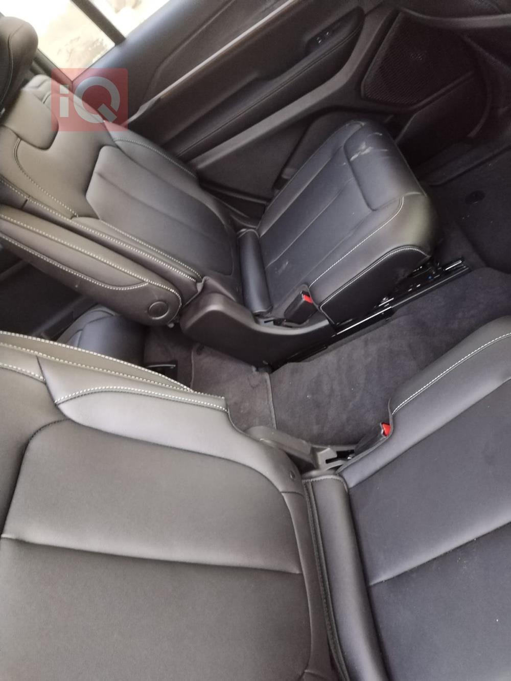 Jeep Grand Cherokee L